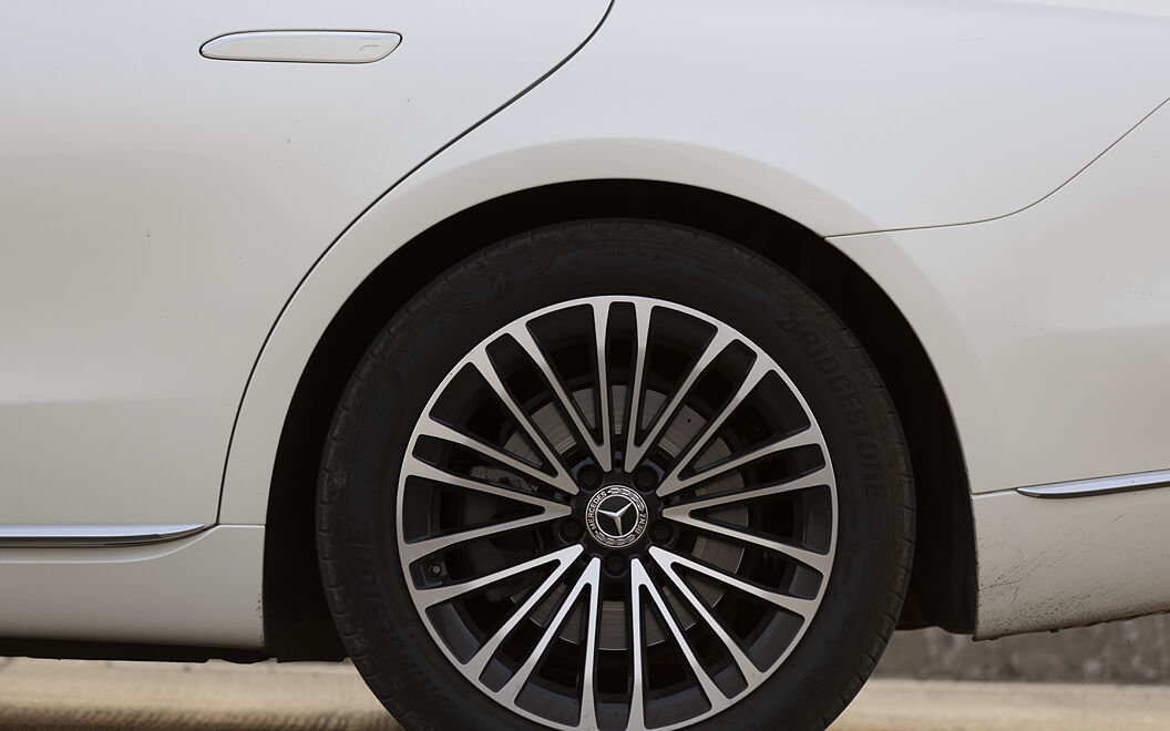 Mercedes-Benz S-Class Rear Wheel