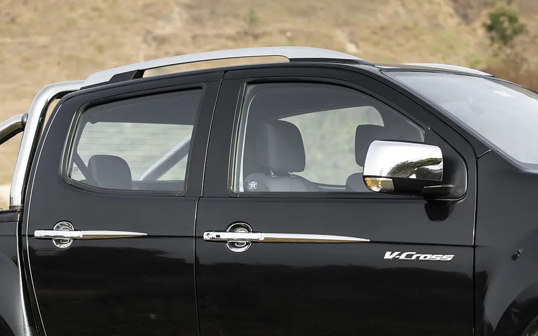 Isuzu D-Max Side Top