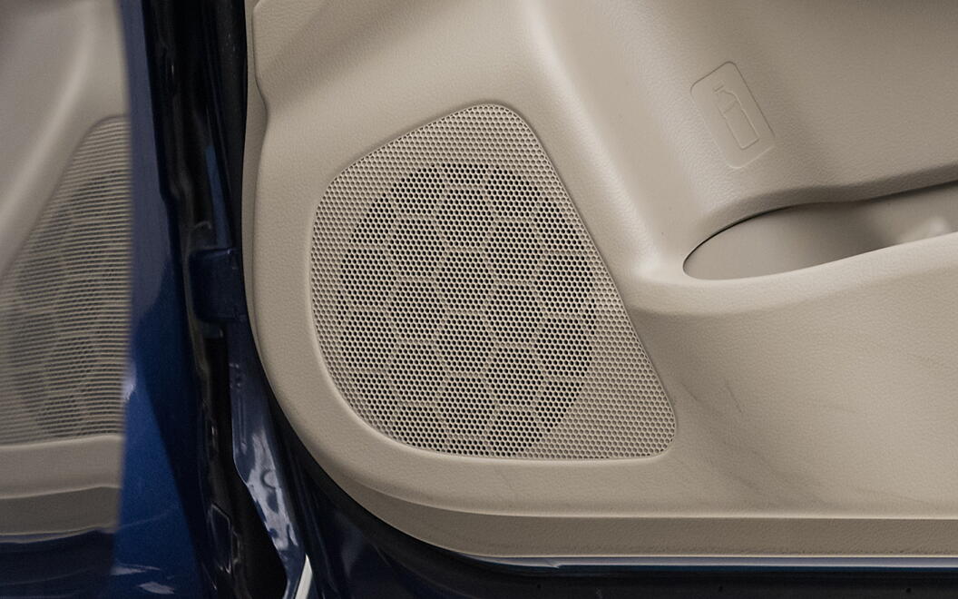 Maruti Suzuki Ciaz Front Speakers