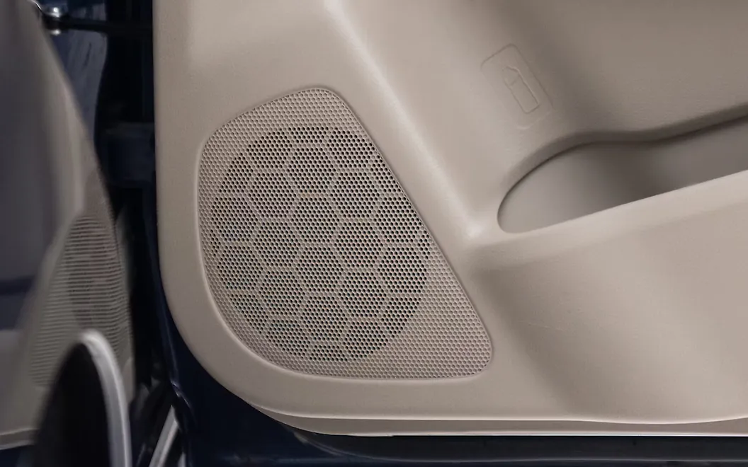 Maruti Suzuki Ciaz - Rear Speakers | 29 