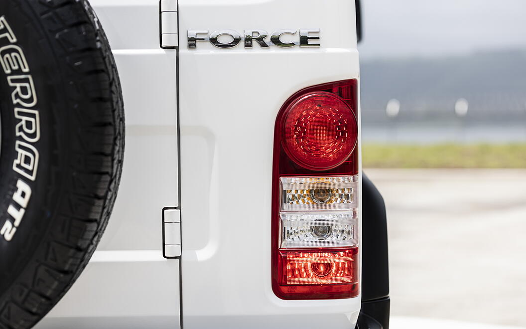 Force Motors Gurkha Tail Light
