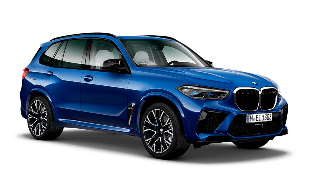 BMW X5 M Front Right View