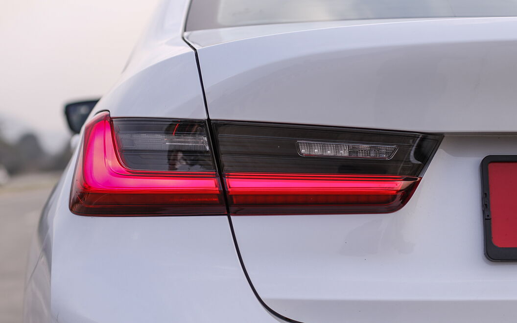 BMW 3 Series Gran Limousine [2021-2023] Tail Light