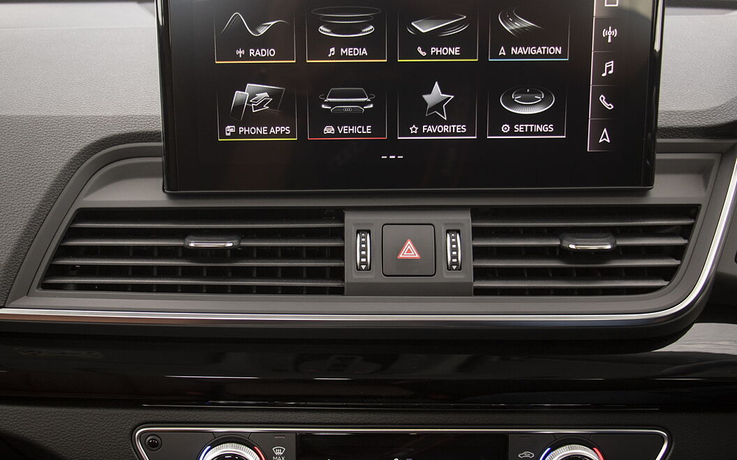 Audi Q5 Front AC Vents