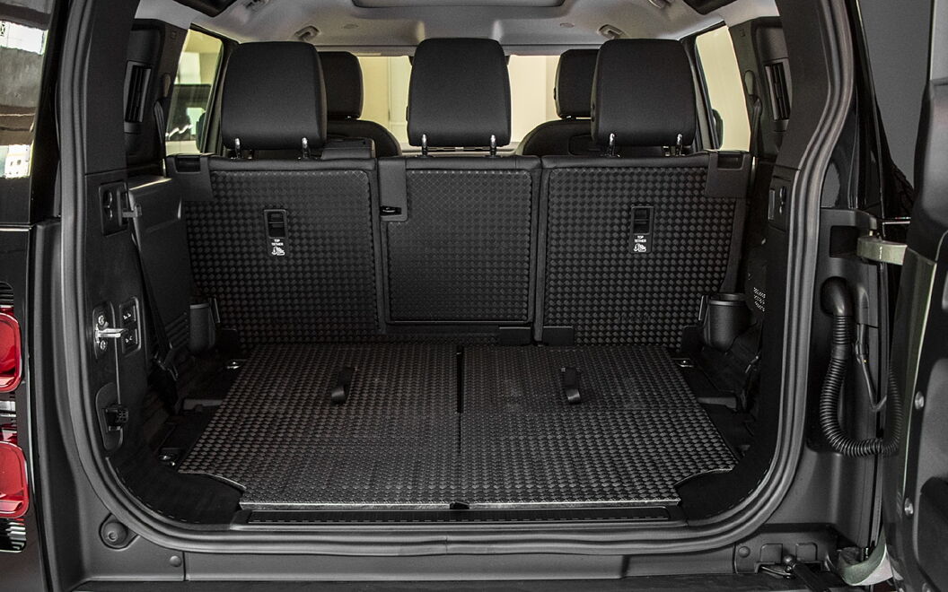 Land Rover Defender Bootspace with Folded Seats