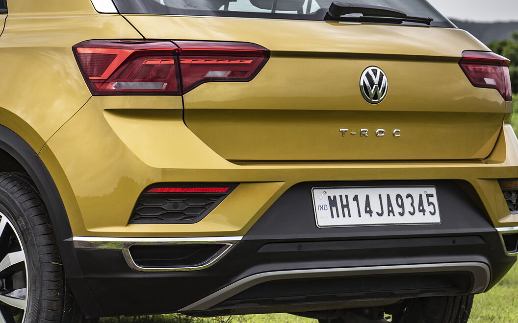 Volkswagen T-Roc Images  T-Roc Exterior, Road Test and Interior Photo  Gallery