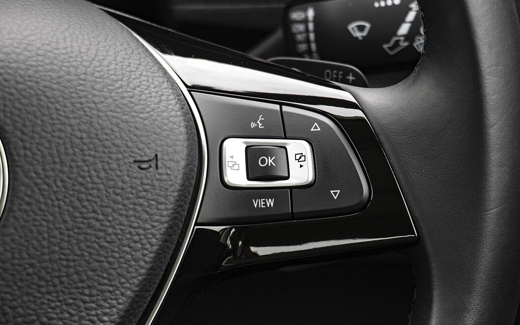 Volkswagen T-Roc Steering Mounted Controls - Left