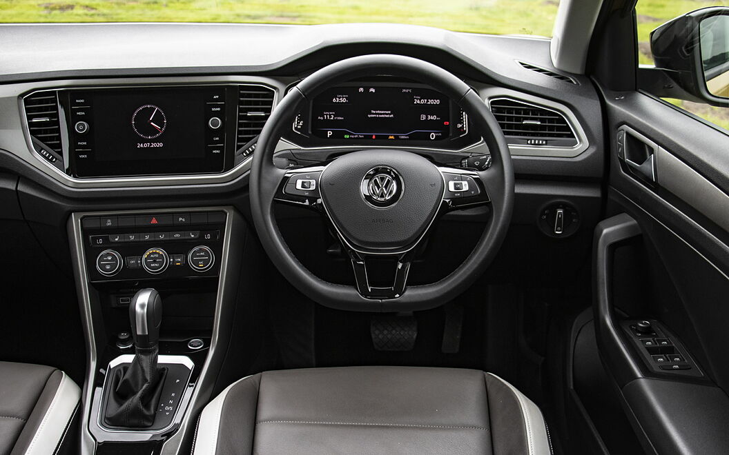 Volkswagen T-Roc - AC Controls