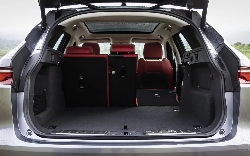 Jaguar F-Pace Bootspace with Split Seat Folded
