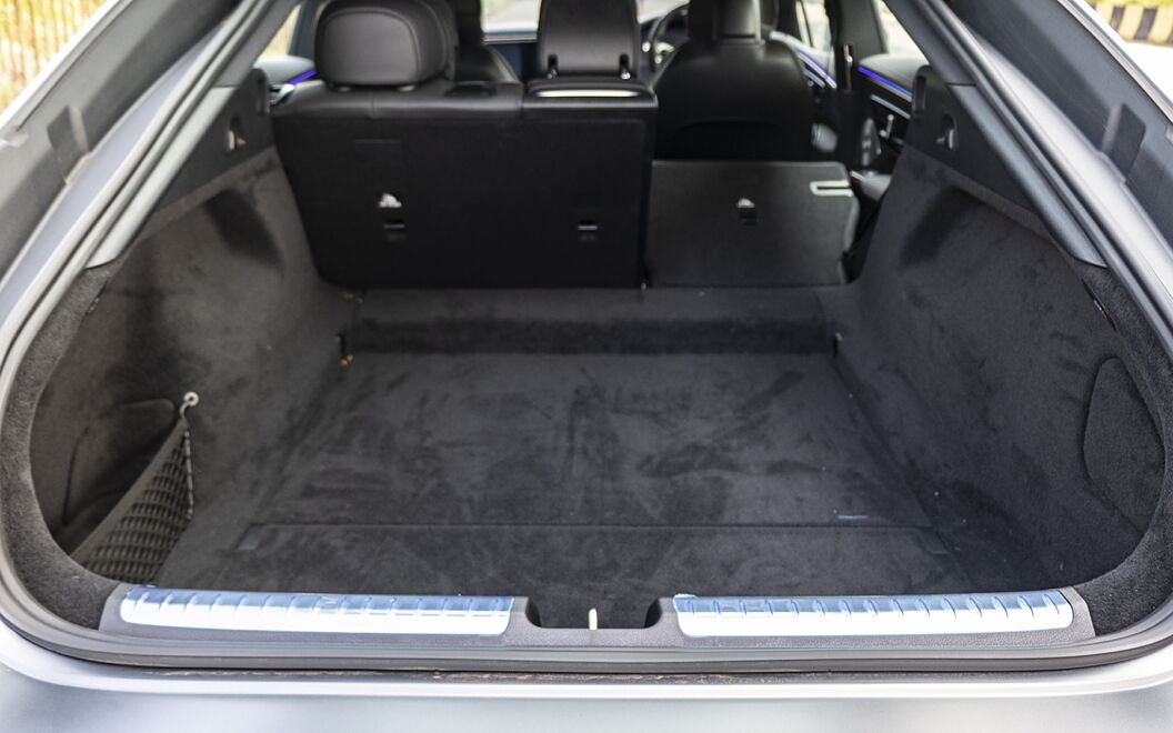 Mercedes-Benz AMG EQS Bootspace with Split Seat Folded