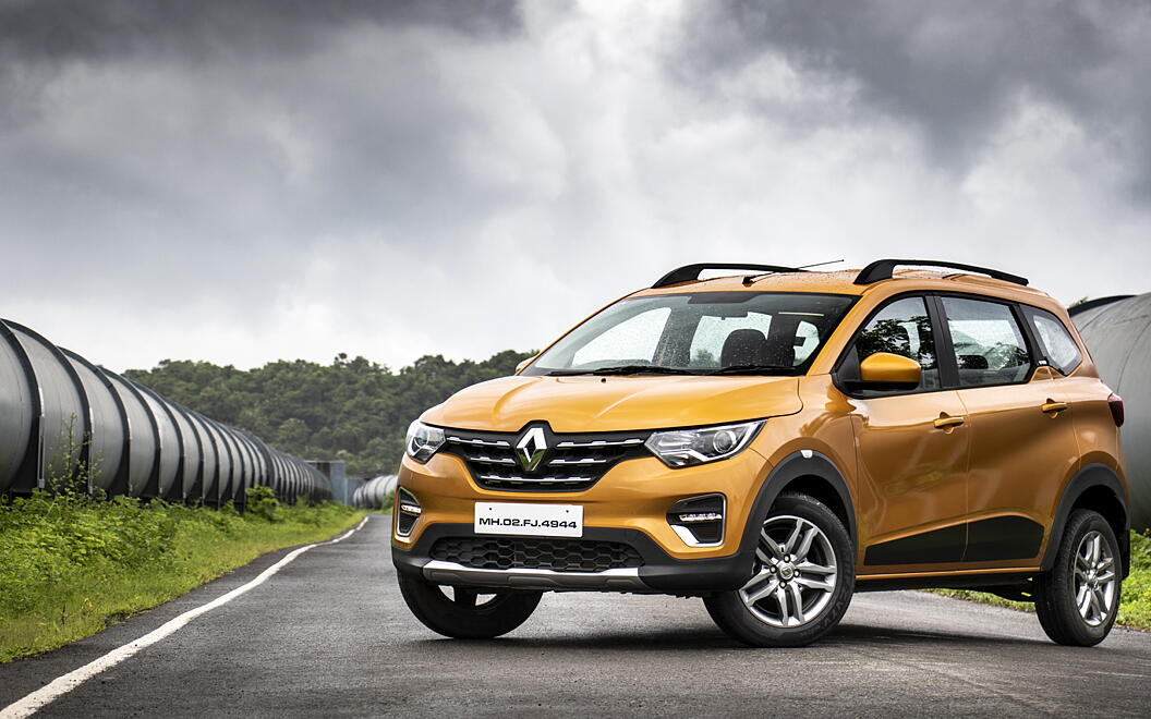 Renault Triber [2019-2023] Front Left View