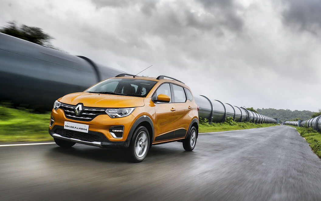 Renault Triber [2019-2023] Front Left View