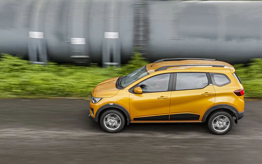 Renault Triber [2019-2023] Left View