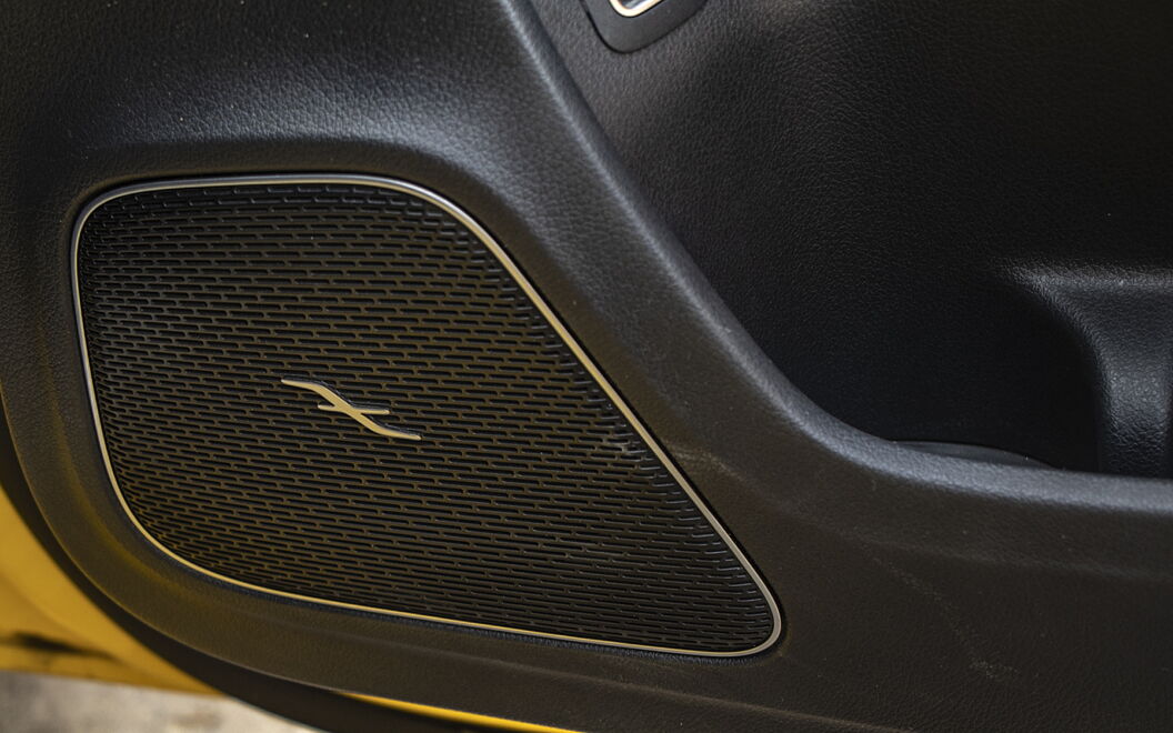 Mercedes-Benz AMG A35 Front Speakers