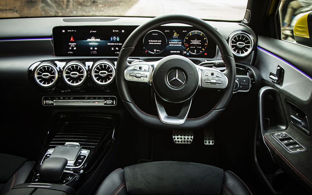 Mercedes-Benz AMG A35 Steering