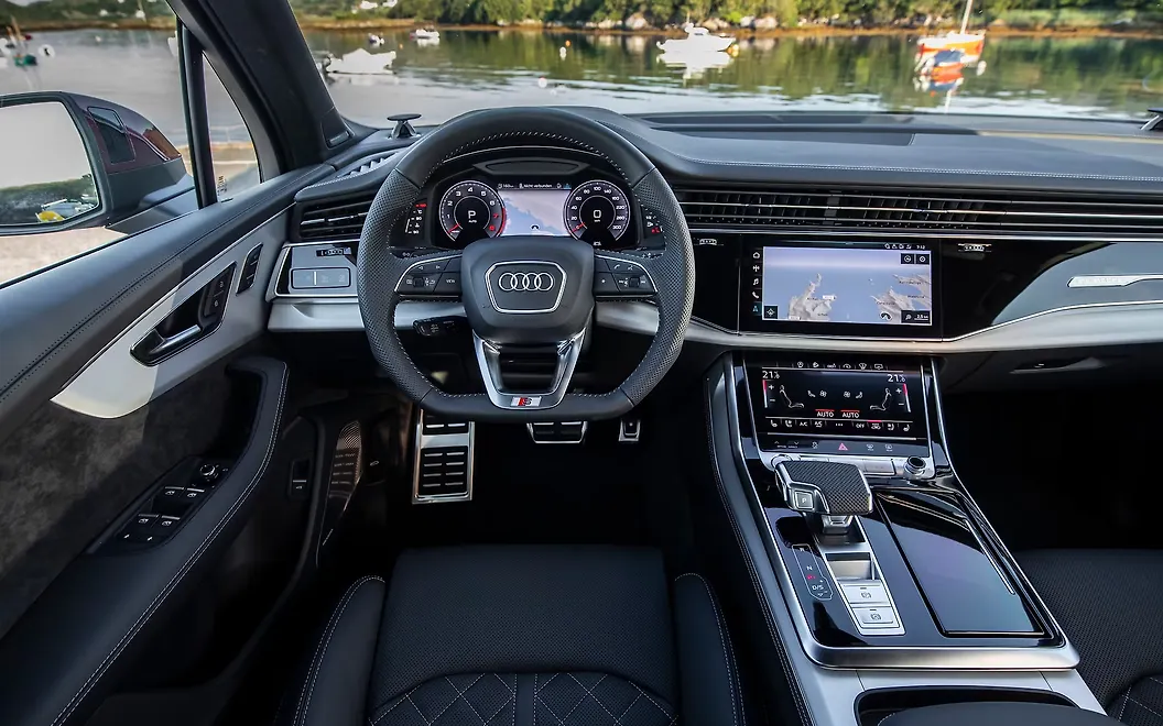 Audi Q7 DashBoard