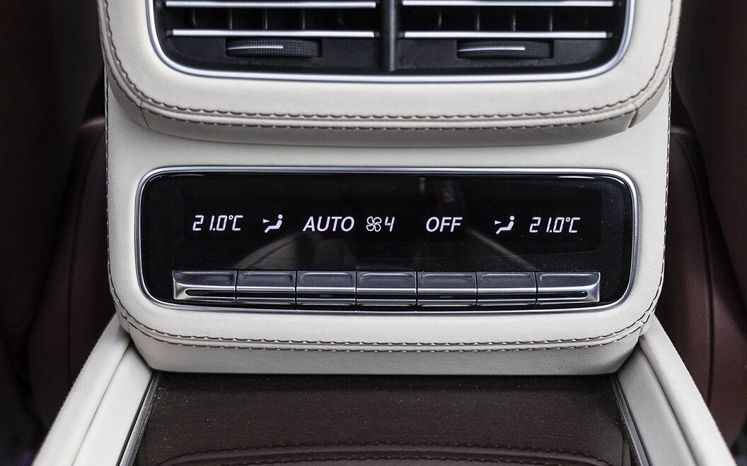 Mercedes-Benz Maybach GLS Rear AC Controls