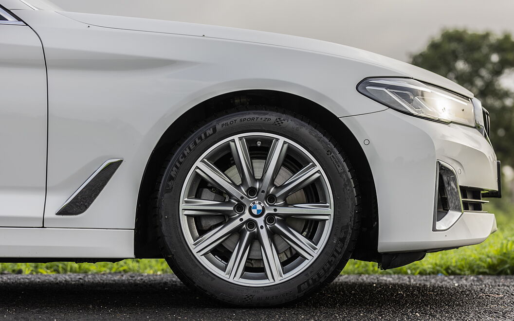 BMW 5 Series Front Wheel