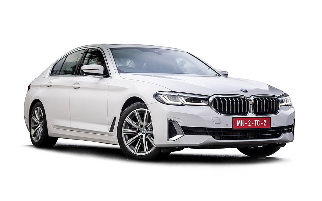 BMW 5 Series [2021-2024] Front Right View