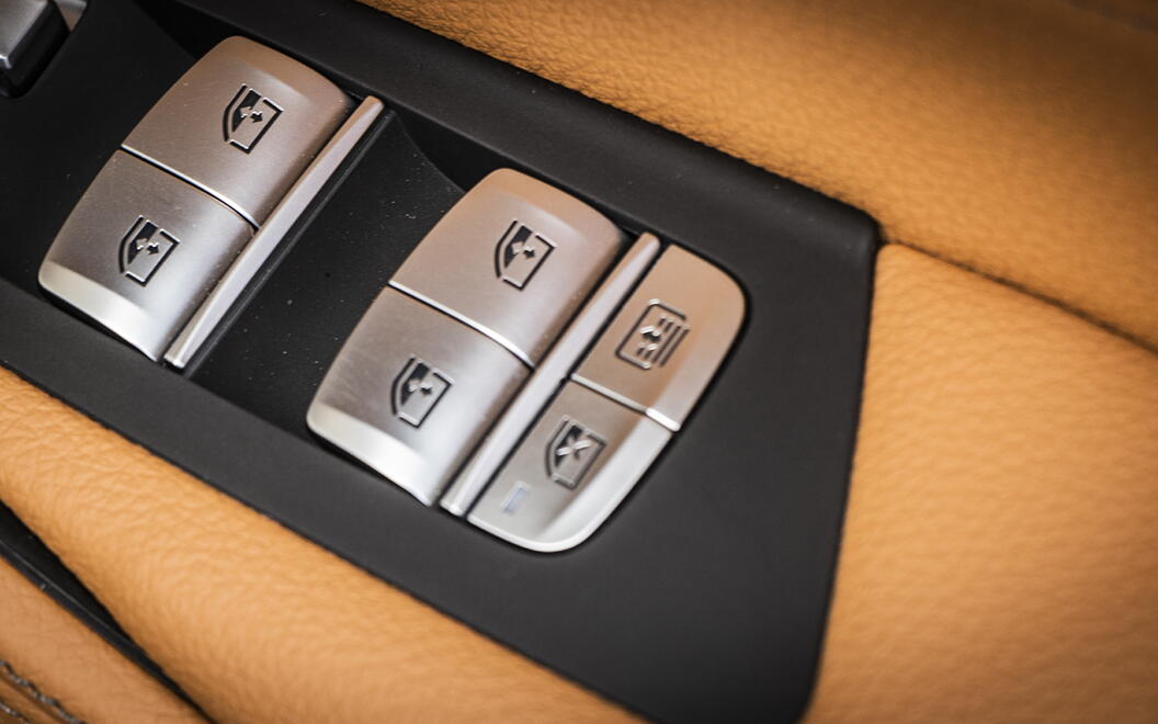 BMW 5 Series ORVM Controls