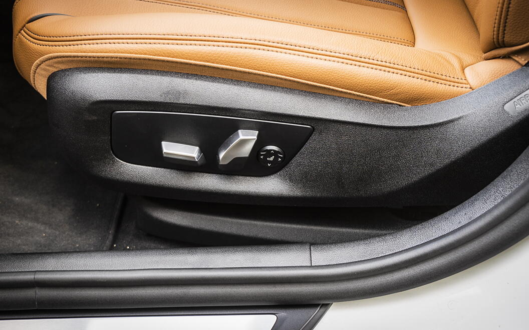 BMW 5 Series Front Seats