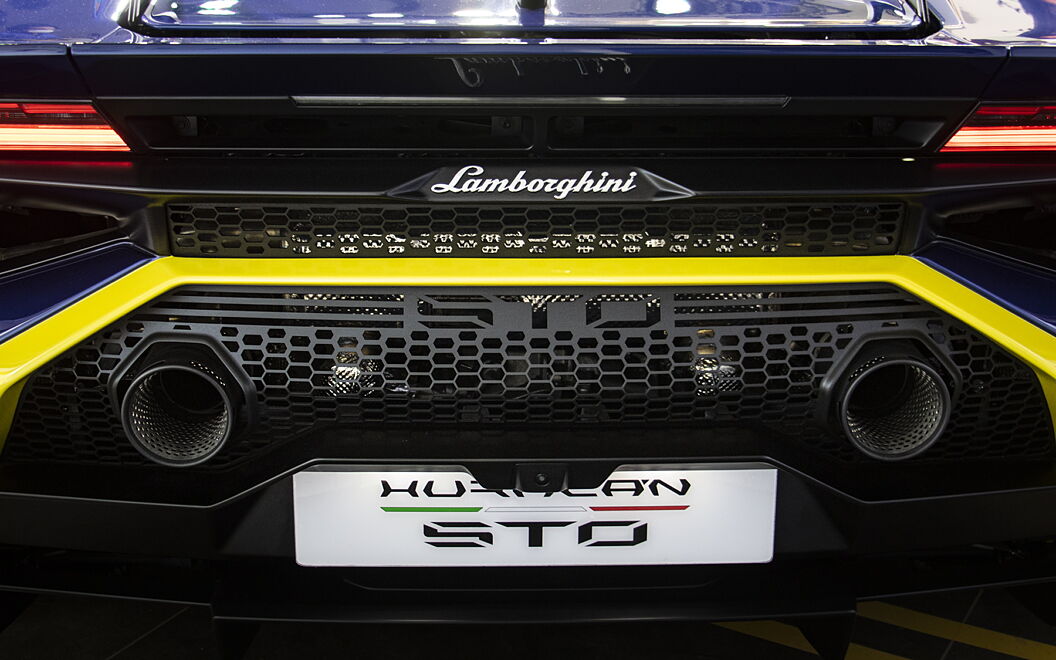 Lamborghini Huracan STO Brand Logo