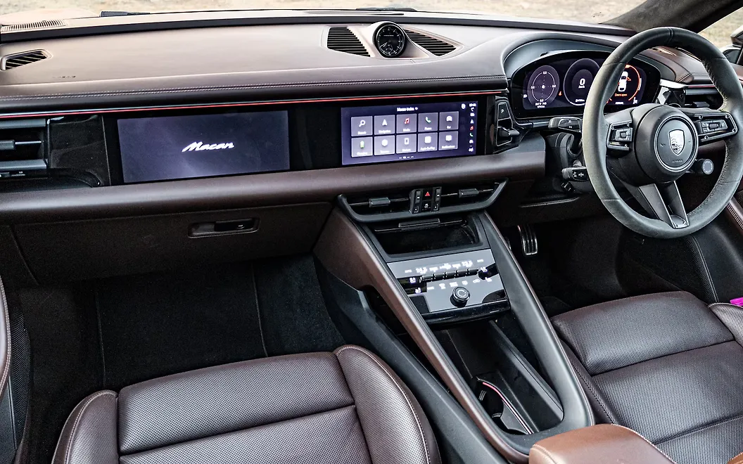 Porsche Macan DashBoard