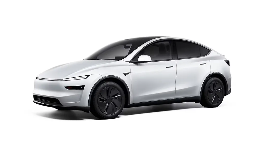 Tesla Model Y - Pearl White Multi-Coat