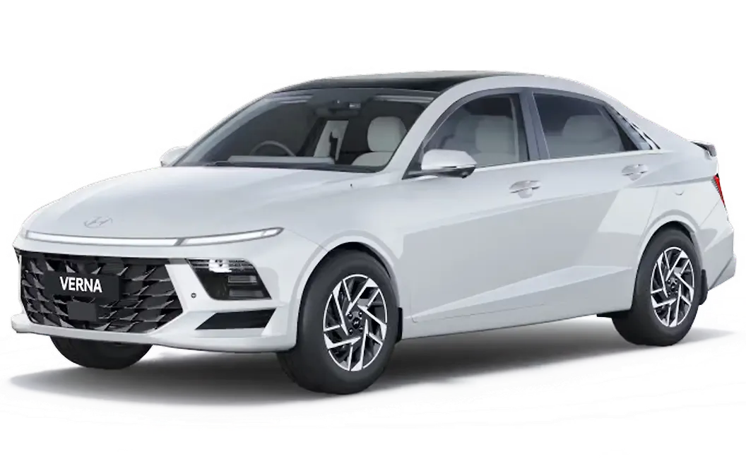 Hyundai Verna - Atlas White with Black Roof