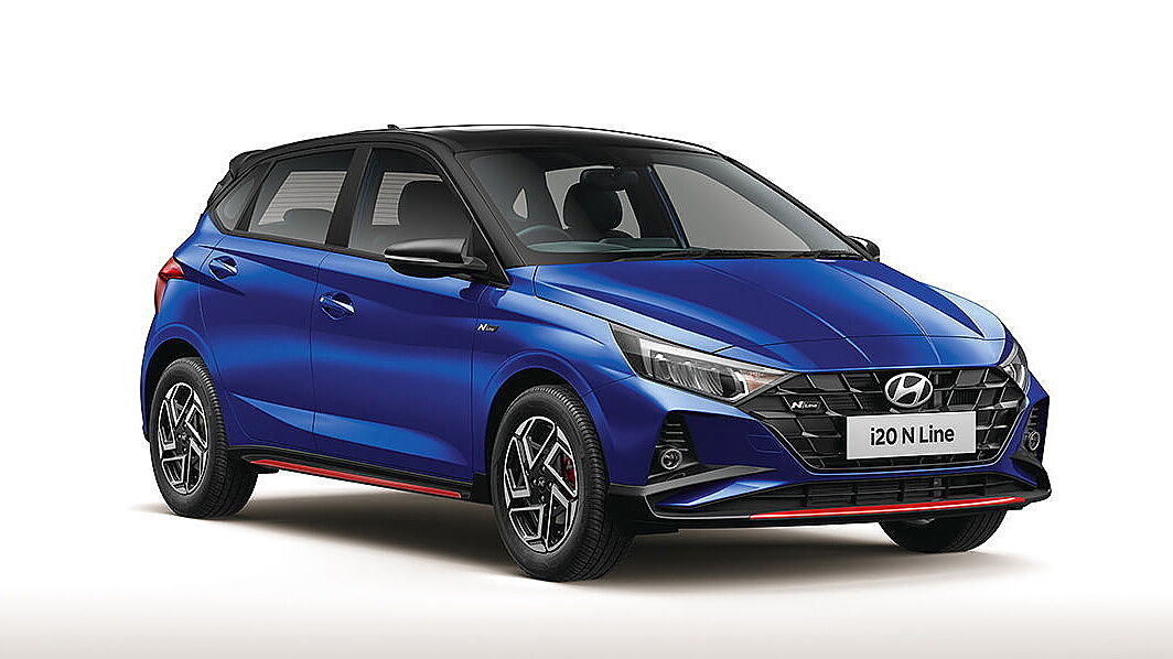 Hyundai i30 Review, For Sale, Colours, Models, Interior & News