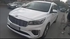 Used Kia Carnival Limousine 7 STR in Delhi
