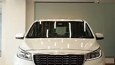 Used Kia Carnival Limousine Plus 7 STR in Indore