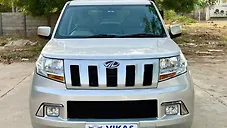 Used Mahindra TUV300 T8 in Ahmedabad