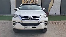 Used Toyota Fortuner 2.8 4x2 AT in Delhi