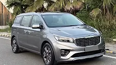 Used Kia Carnival Prestige 7 STR in Delhi