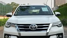 Used Toyota Fortuner 2.7 4x2 AT in Ahmedabad