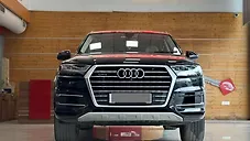 Used Audi Q7 45 TDI Technology Pack in Delhi