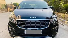 Used Kia Carnival Prestige 6 STR in Delhi
