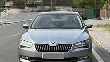 Used Skoda Superb L&K TSI AT in Delhi