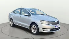 Used Skoda Rapid Ambition 1.6 MPI in Jaipur