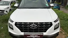 Used Hyundai Venue S 1.2 Petrol in Kolkata