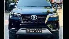 Used Toyota Fortuner 4x2 2WD Diesel 2.8L Turbo Automatic in Delhi