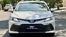 Used Toyota Camry Elegant Hybrid (Electric + Petrol) Automatic in Surat