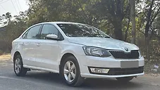 Used Skoda Rapid Ambition 1.6 MPI in Nagpur