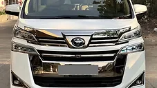 Used Toyota Vellfire VIP – Executive Lounge Hybrid (Electric + Petrol) Automatic in Mumbai