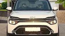 Used Kia Carens Premium 1.5 Petrol 7 STR [2024-2025] in Delhi