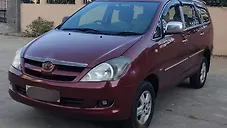 Used Toyota Innova 2.5 V 7 STR in Vadodara