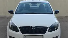 Used Skoda Rapid 1.6 MPI Elegance AT in Mumbai