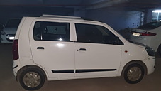 Used Maruti Suzuki Wagon R 1.0 LXi in Surendranagar