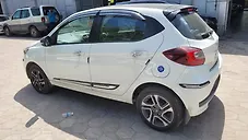 Used Tata Tiago XZ Plus Dual Tone [2020-2023] in Hyderabad